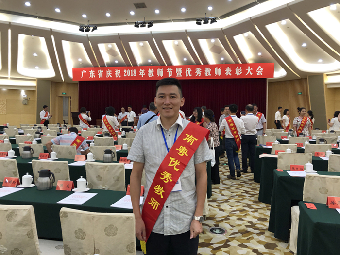 4e149adea035e502a2ac967c4b7bd094.jpg 5F17BBC4FC32BD8EE88254697BFA78F6_副本.jpg