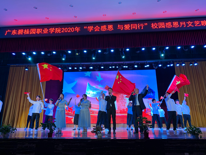 2a00c26e745b60db47af509dd84eeef5.jpg 6919865923f0c2666fa8dd6c74c082c.jpg