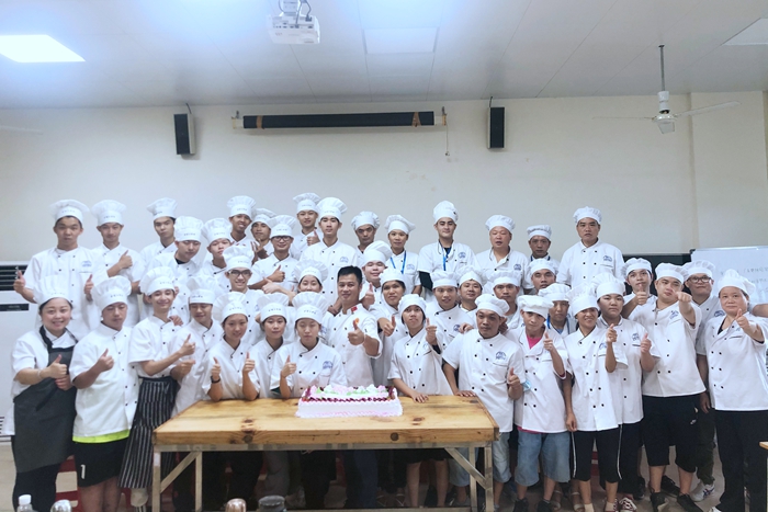 3dd0617eaf36331f0618ab7ffe7a94b9.jpg 3.jpg