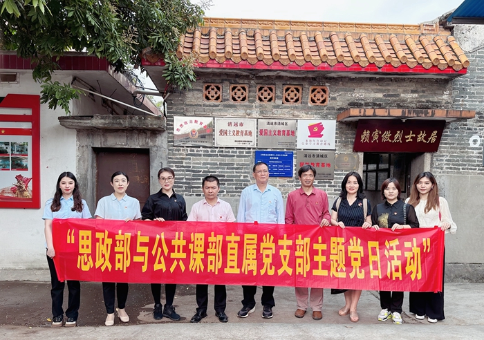 282877bf9808a7d6bbf63818f3cbf779.jpg 2.jpg