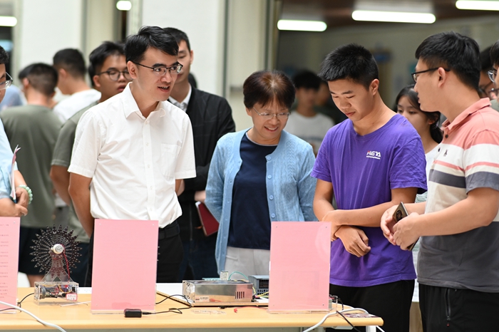 92c3045388faa73f447048049d1bc4cb.jpg 700 (3).jpg