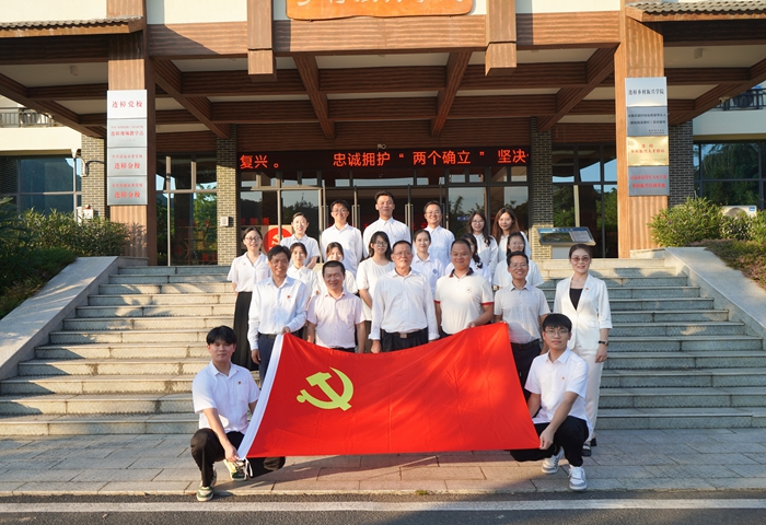 f8aca3527130cd24ba55ea6769525da4.jpg 700 (3).jpg