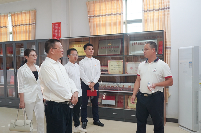 3bcb57d720d3664f071a2171cacede4d.jpg 700 (11).jpg