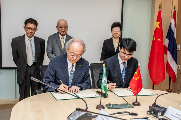 7e8b939a61d21004070f7580f7e888b0.png 700 (1).png