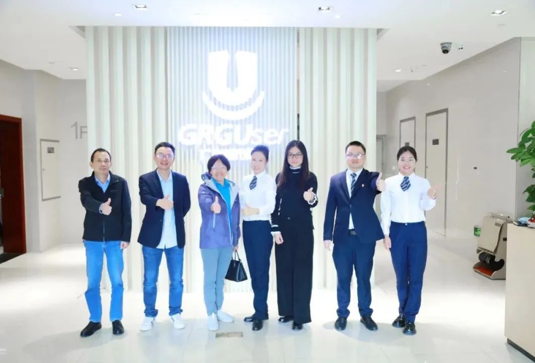 ec44ab84011939856c4e2c798368d591.jpg ec44ab84011939856c4e2c798368d591.jpg