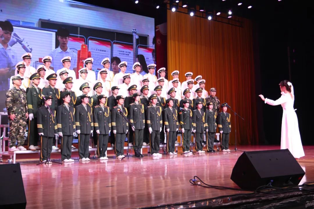 70ee78d2580f7ced3e1457418695bb01.jpg 70ee78d2580f7ced3e1457418695bb01.jpg