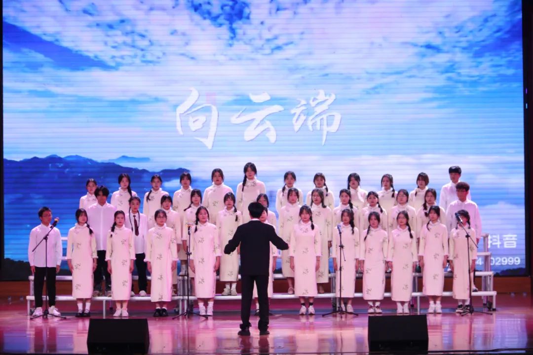 775432e79439c61a660f5d762e4d4f5e.jpg 775432e79439c61a660f5d762e4d4f5e.jpg