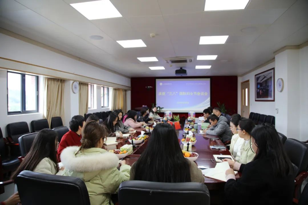 eae31dce568772a7e133edb76e8f9cd4.jpg eae31dce568772a7e133edb76e8f9cd4.jpg