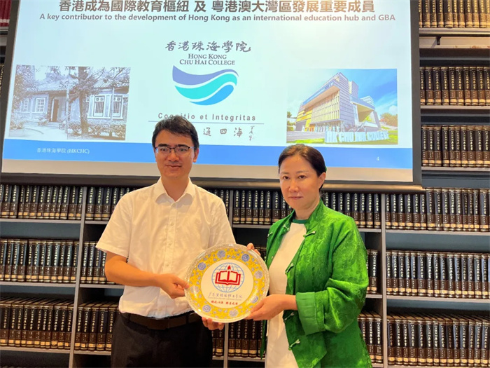 f536353b52e0ffca5719edc41787a894.jpg 2.jpg