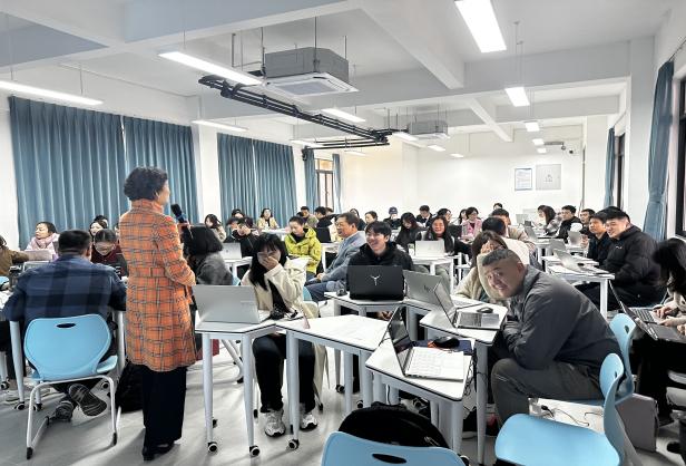 2e95a852566fa2a4f682890584109ea4